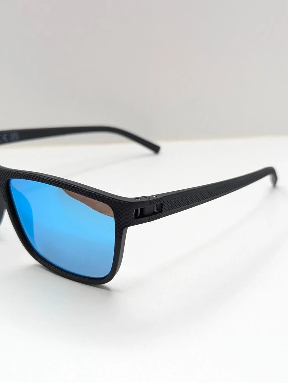 UKCA FLS45 C3 CAT 3 Polarized Blue Mirror Lens Black Frame Men’s Sunglasses